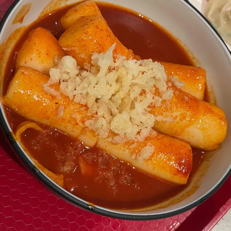 홍미단 대표 사진