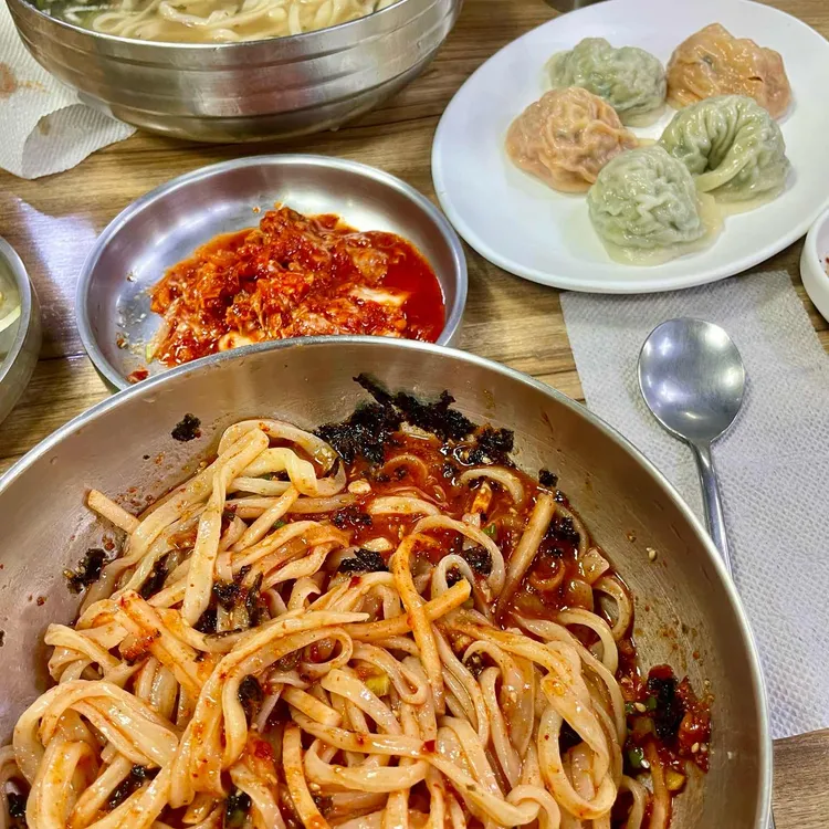 모래내홍두깨손칼국수 - 인천 칼국수, 칼제비 맛집 | 다이닝코드, 빅데이터 맛집검색