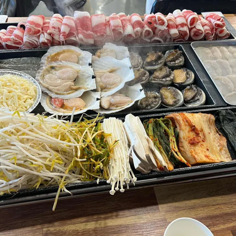 해물상회 청북점 - 청북 해물삼합, 해물라면 맛집 | 다이닝코드, 빅데이터 맛집검색