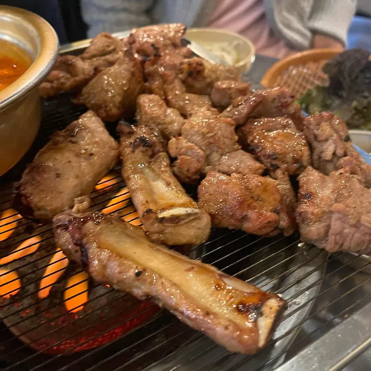 연탄돼지갈비 대표 사진