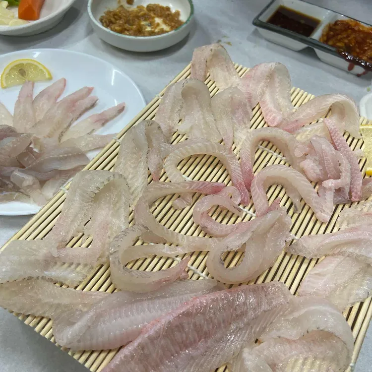 생스쿠바횟집 - 마산 횟집, 도다리쑥국 맛집 | 다이닝코드, 빅데이터 맛집검색