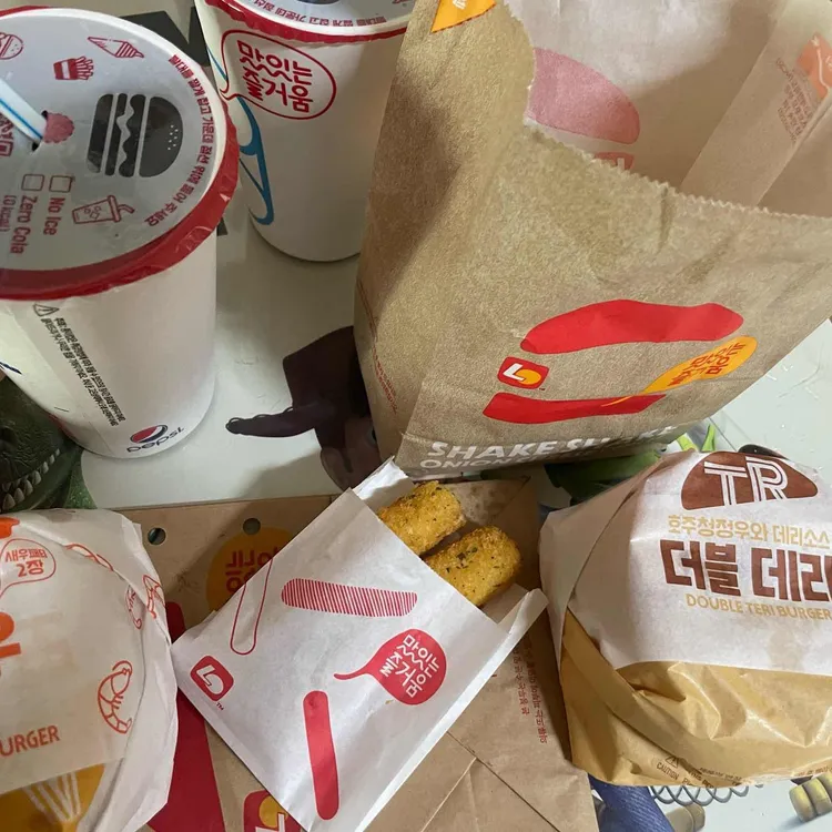 롯데리아 대표 사진