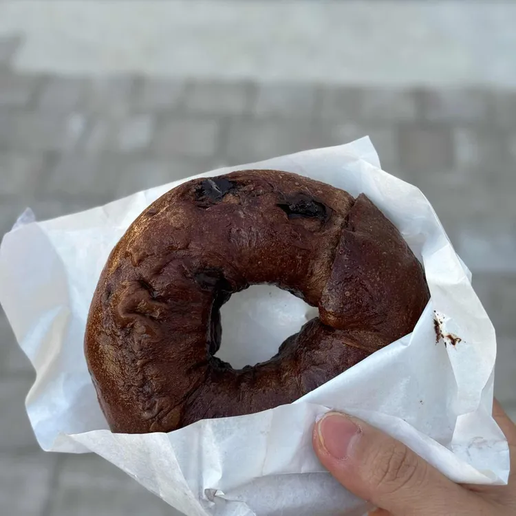 벌스데이 베이글 대표 사진