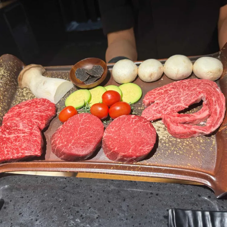 한우오마카세 우정담 대표 사진