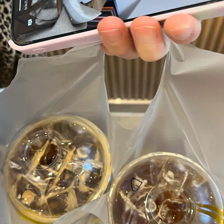 메가커피 대표 사진
