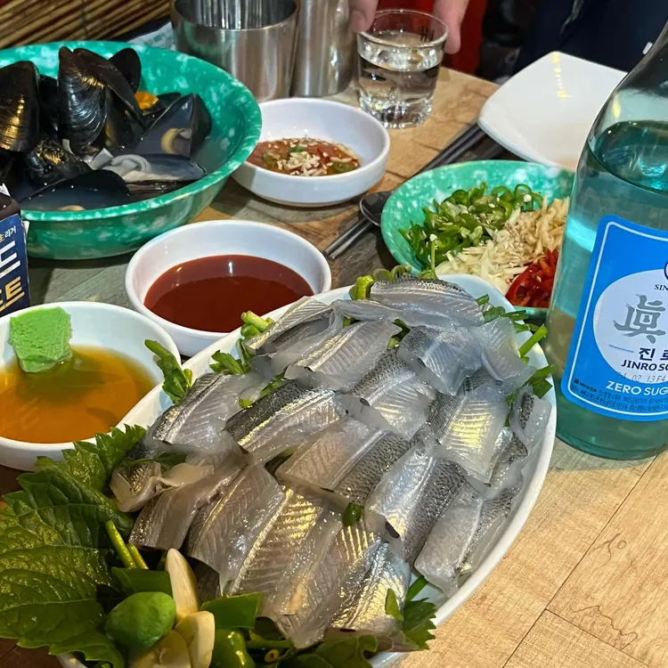 서촌계단집 - 경복궁역 해산물, 해물라면 맛집 | 다이닝코드, 빅데이터 맛집검색