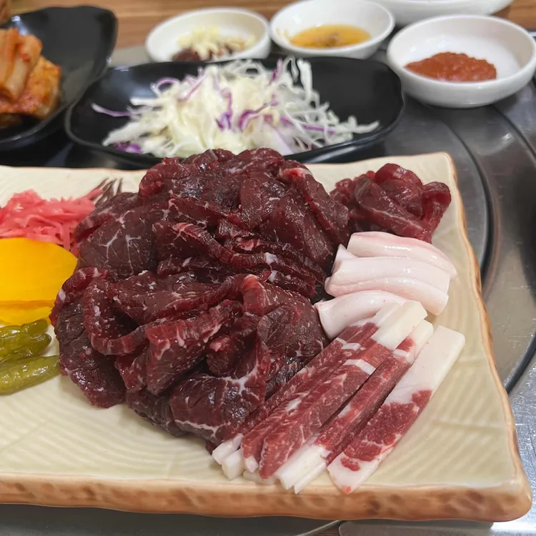 화정식육식당 대표 사진