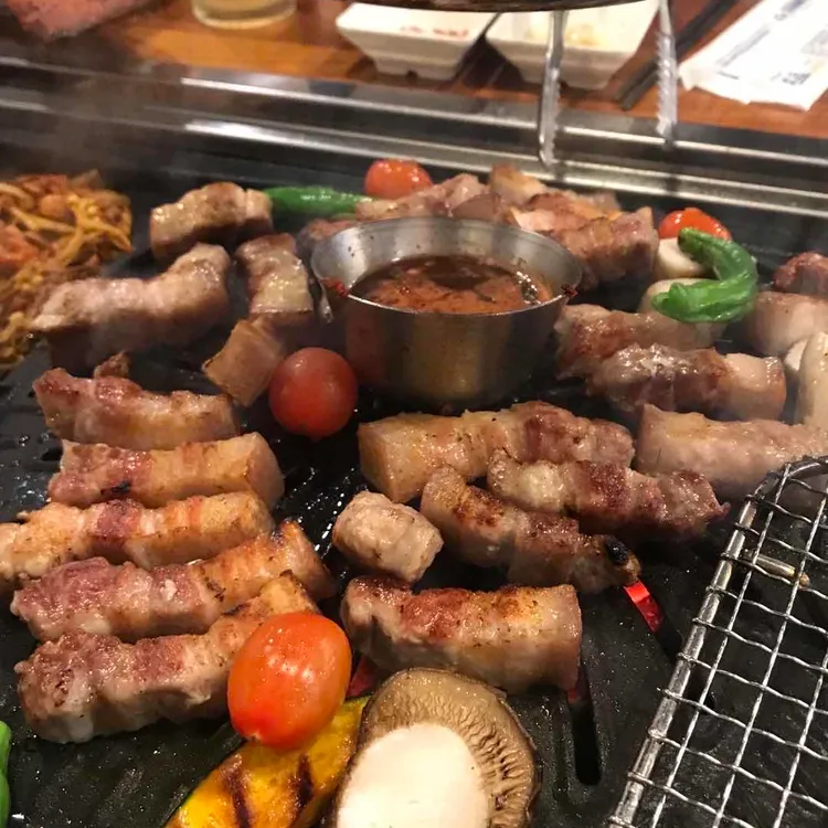 초심 불타는 오겹살 대표 사진