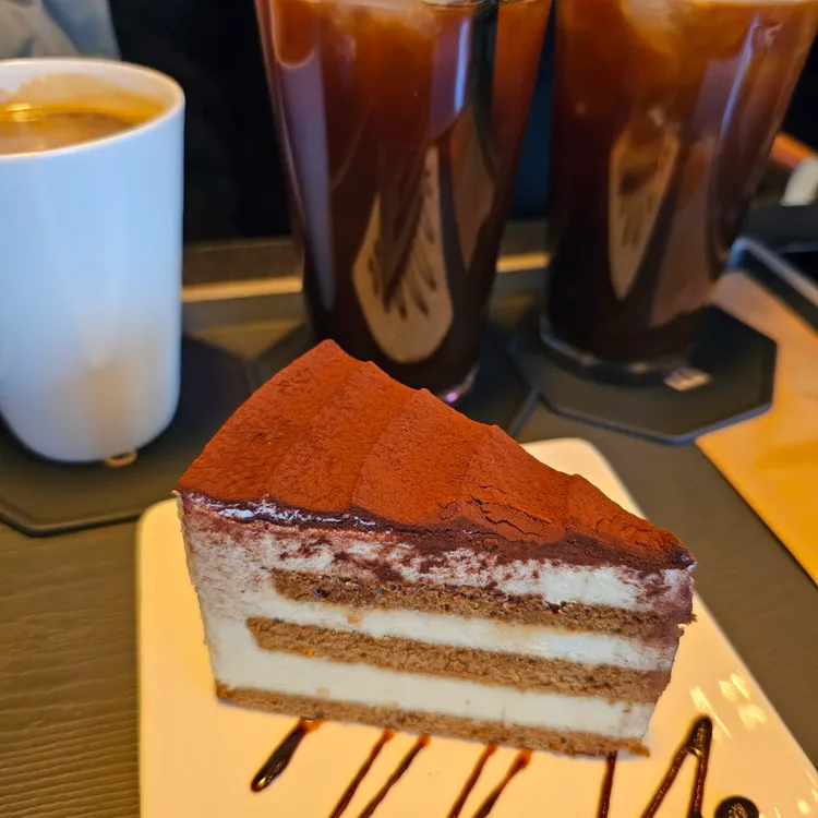 카멜 에스프레소 대표 사진