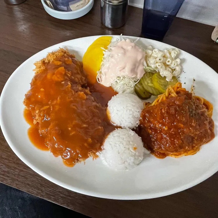 피터팬돈까스 대표 사진