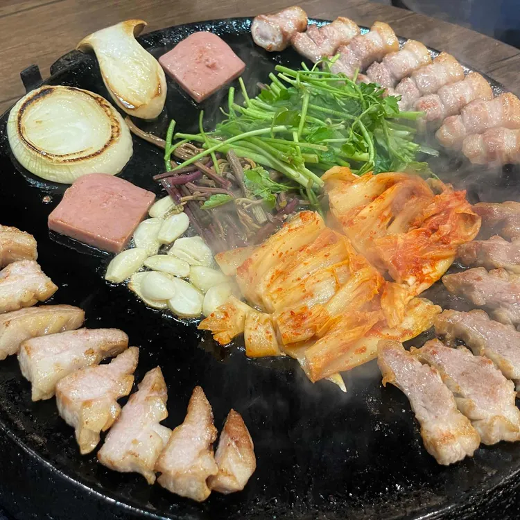 상만이네꽃돼지솥뚜껑 대표 사진