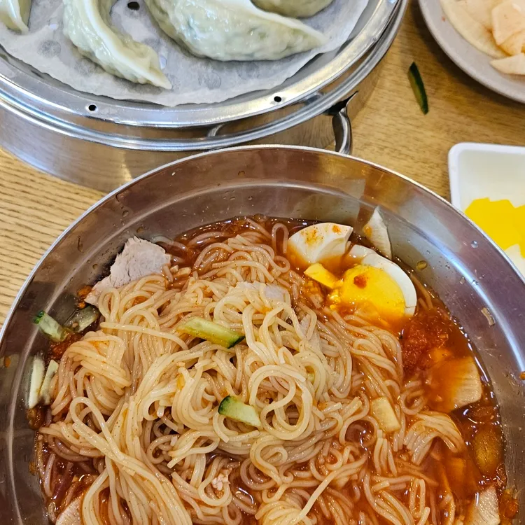 밀면본가 대표 사진
