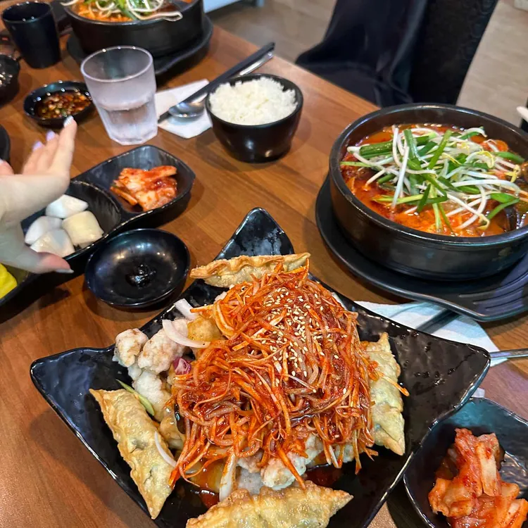 뚝배기 짬뽕 패밀리 대표 사진