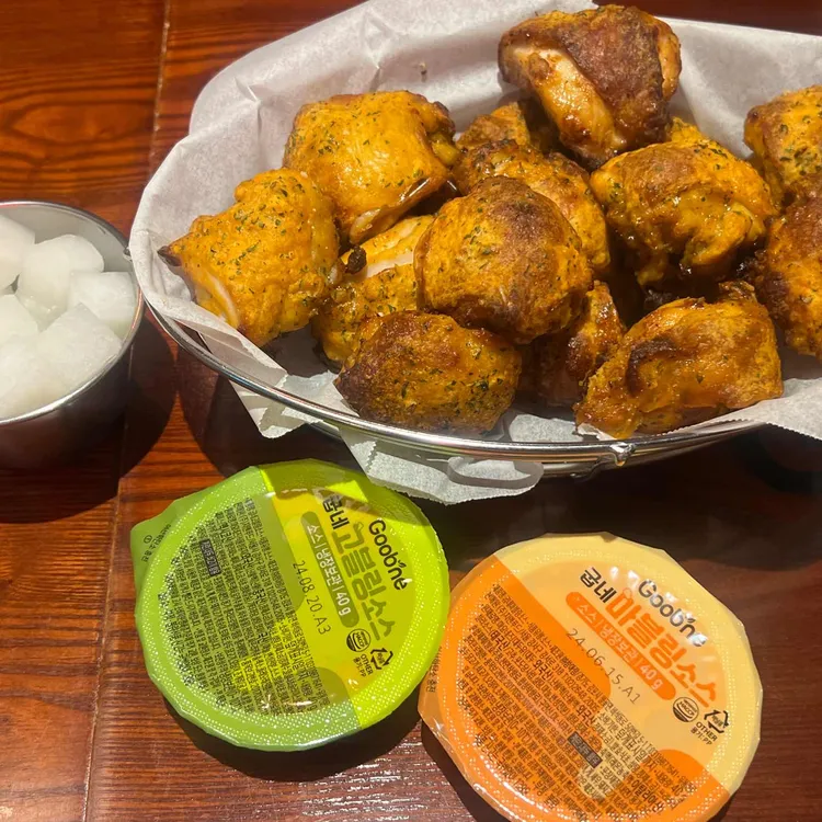 굽네치킨 대표 사진