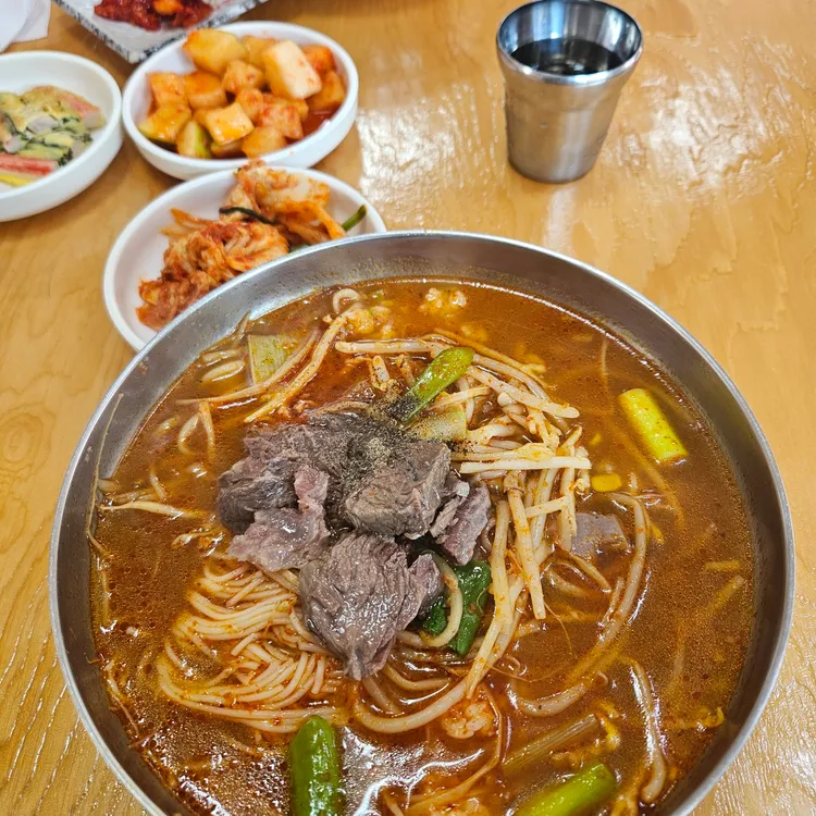 한우짬뽕국밥 대표 사진