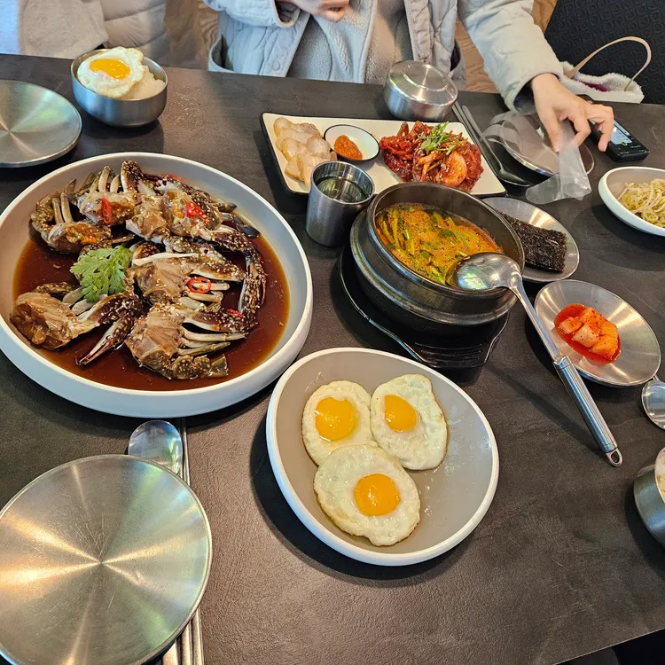 꽃게담다by알찬게장 대표 사진