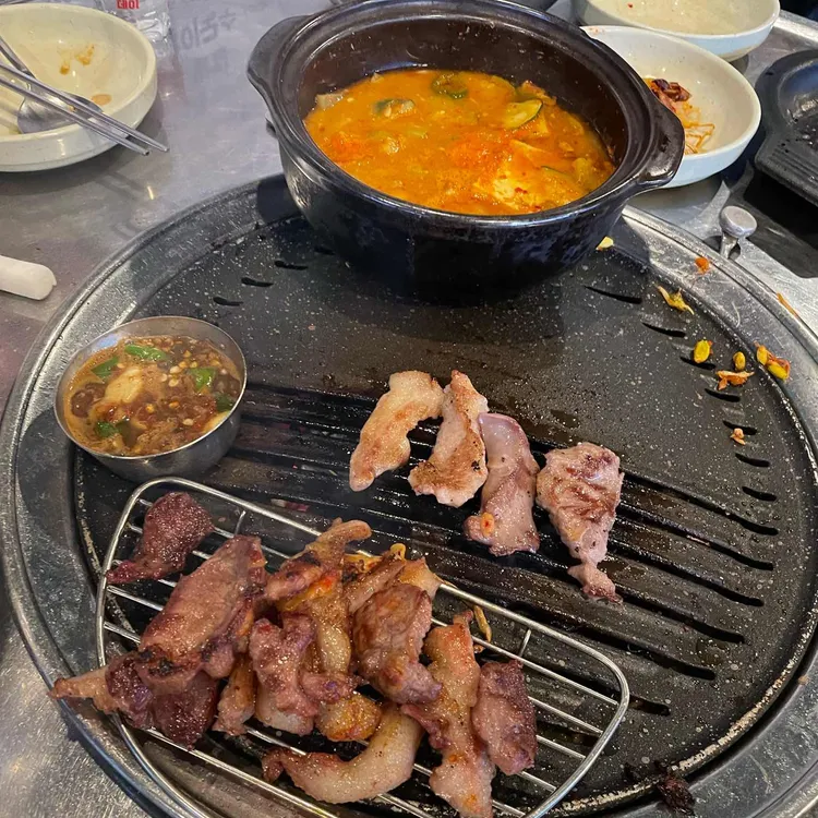 김정식의삼일뒷고기 대표 사진