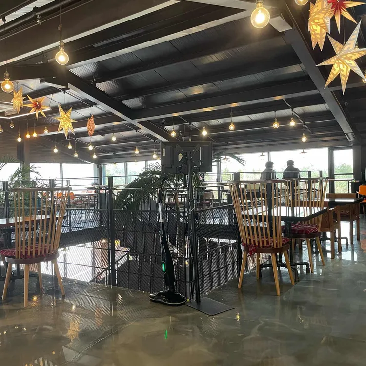 플래닛14 대표 사진