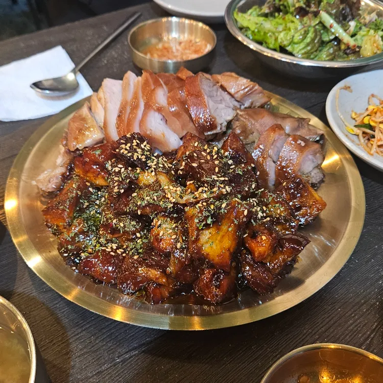 논현참족발 대표 사진