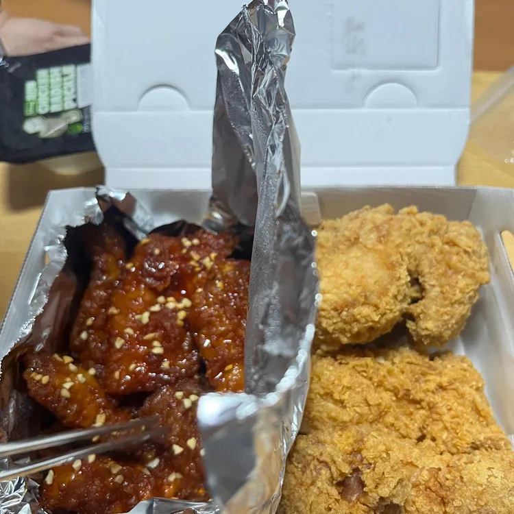BBQ치킨 대표 사진