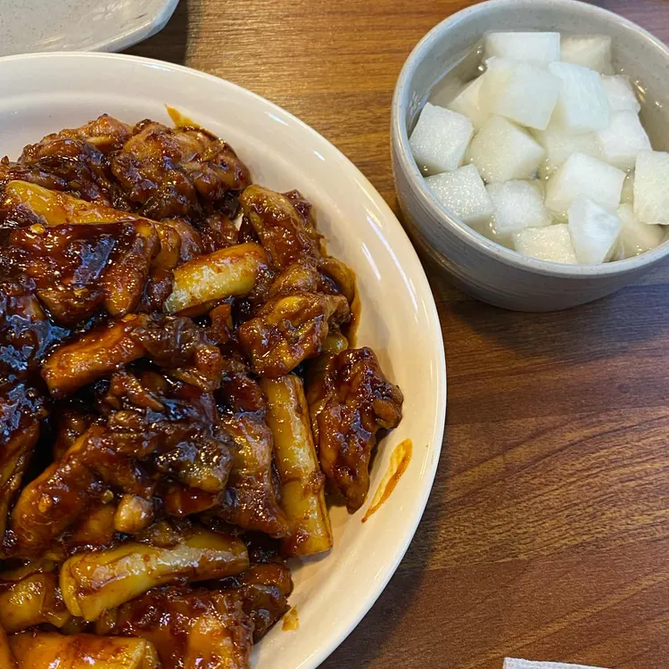 지코바치킨 대표 사진