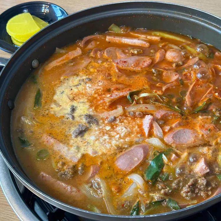 최네집부대찌개대전직영점 대표 사진