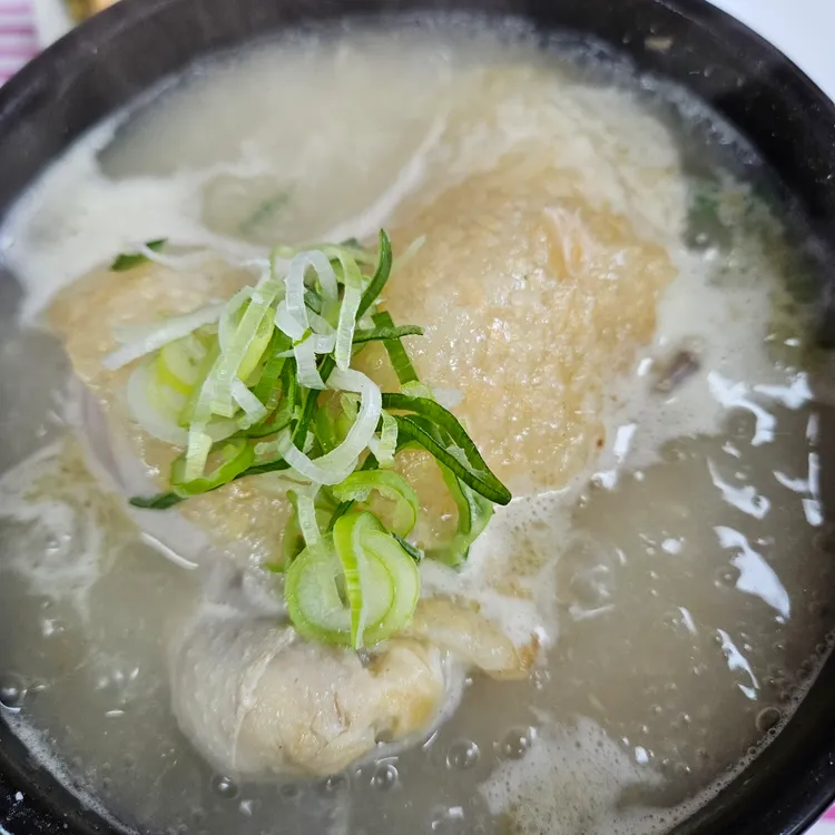누룽지삼계탕 본마실 대표 사진