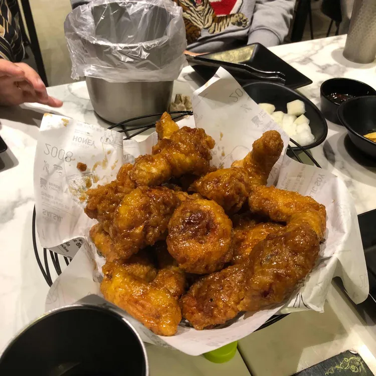 교촌치킨 대표 사진