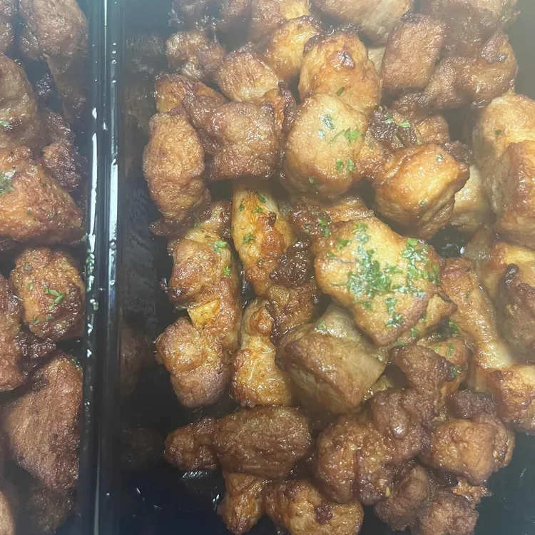 육칠이 대표 사진