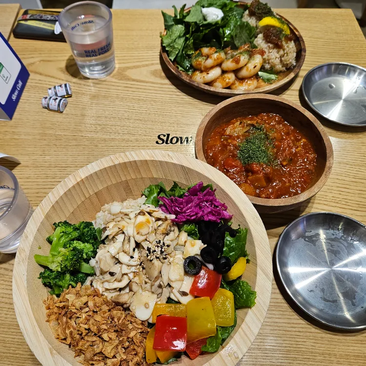 슬로우캘리 대표 사진