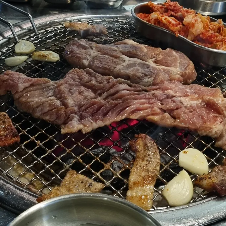 유명한고깃집 대표 사진