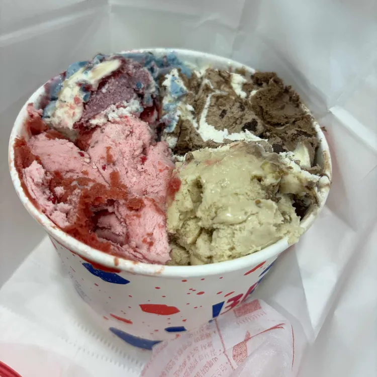 배스킨라빈스 대표 사진