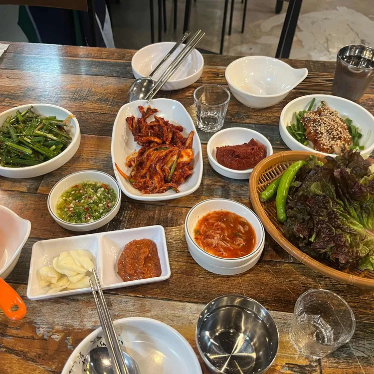 호야네족발 대표 사진