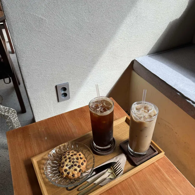 카페쉐어 대표 사진