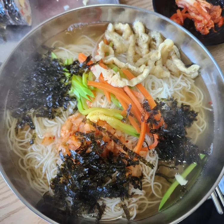 강동국수집 대표 사진
