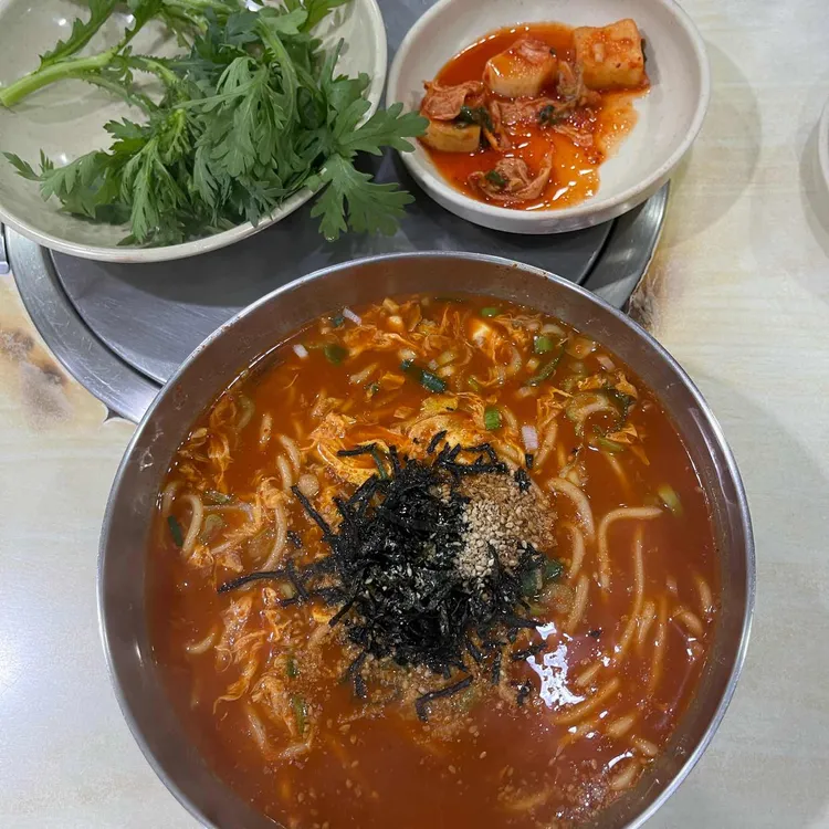 공주칼국수 내동점 - 대전 칼국수, 얼큰이칼국수 맛집 | 다이닝코드, 빅데이터 맛집검색