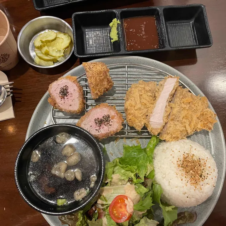 브라운테이블 대표 사진