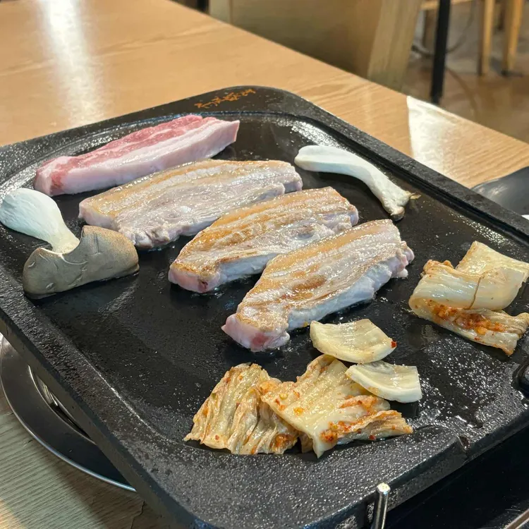 시골통돼지볶음 대표 사진