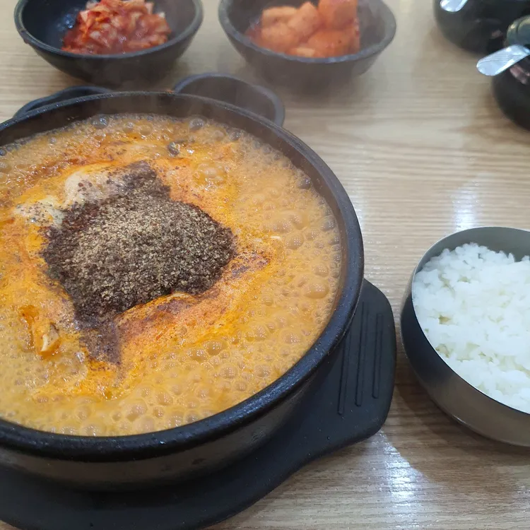 큰맘할매순대국  대표 사진