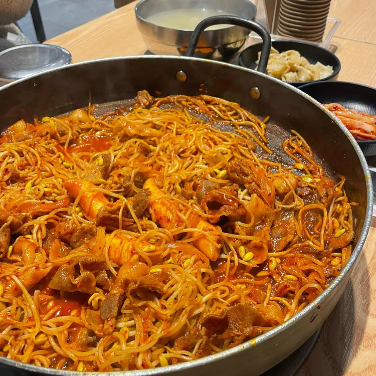 이한부대찌개닭개장경기대광교점 대표 사진