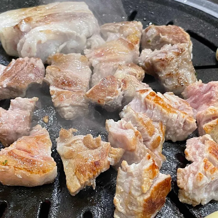 먹깨비식당 대표 사진