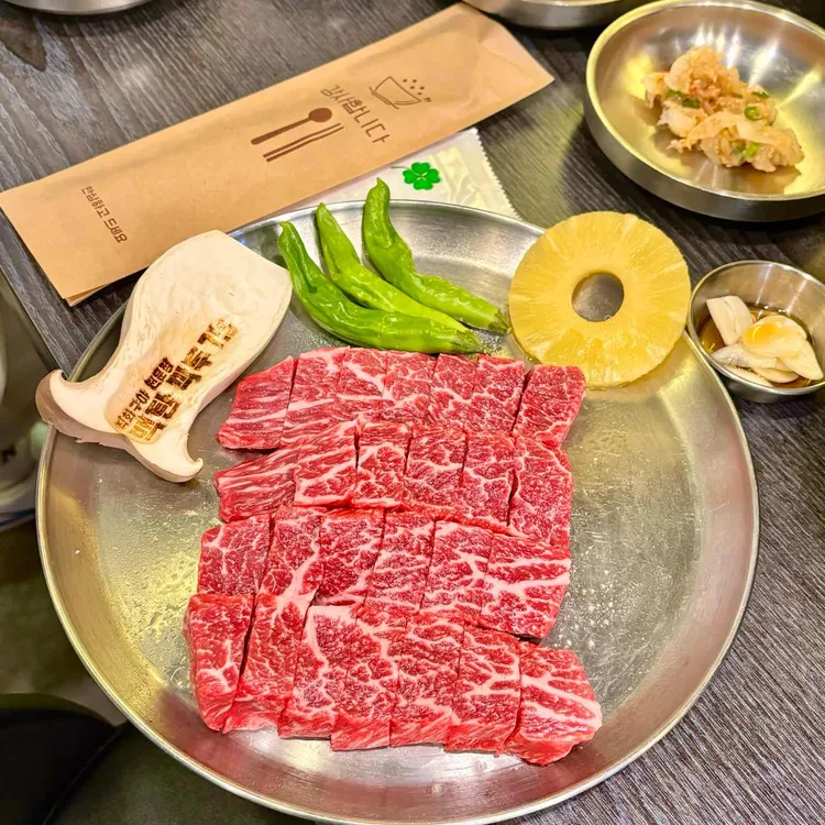 백탄 깍두기 대표 사진