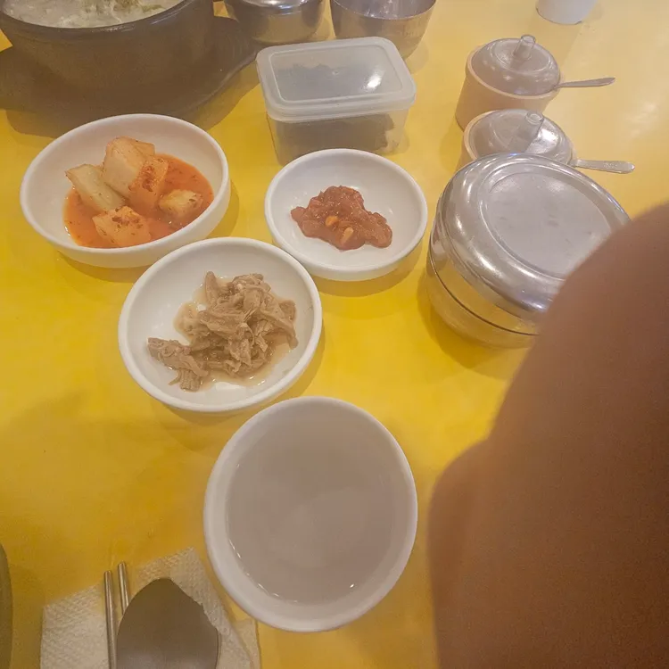 수란 전주콩나물국밥 대표 사진
