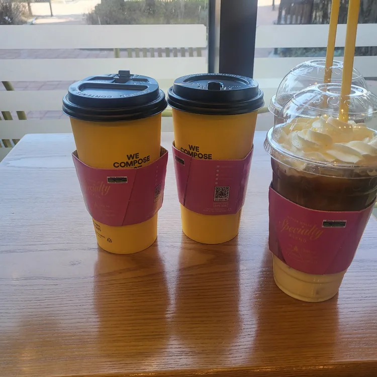 컴포즈커피 대표 사진