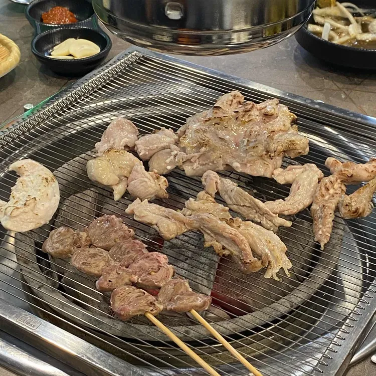 닭꿉꼬 대표 사진