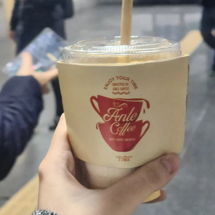앤레커피 대표 사진