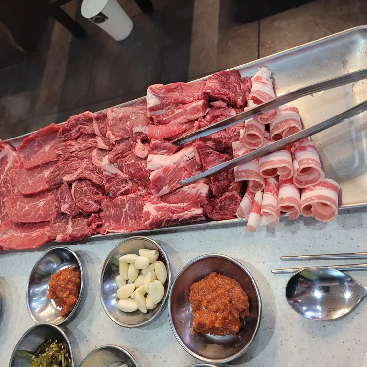 백운축산 소한마리 정육식당 대표 사진