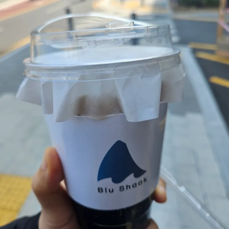 블루샥 대표 사진