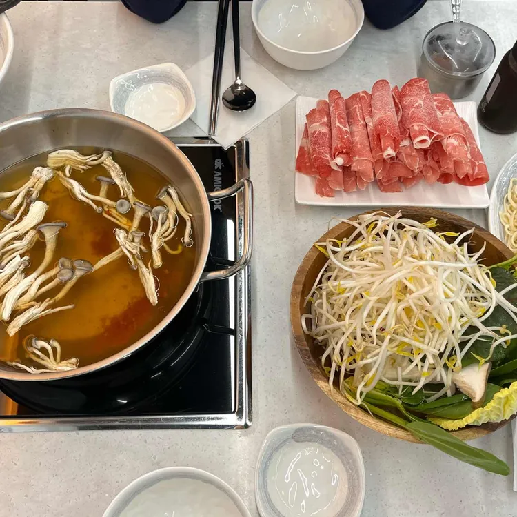알까기샤브칼국수 대표 사진