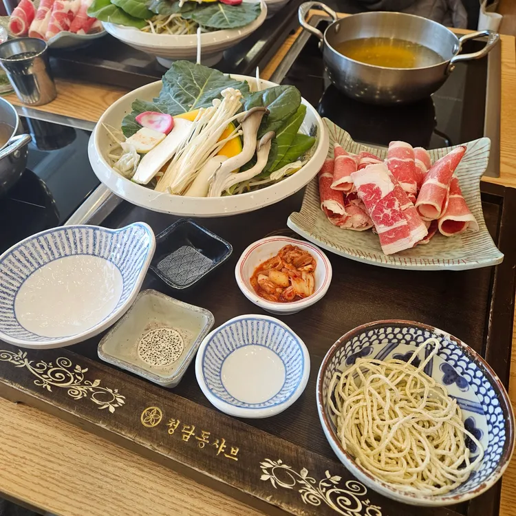 청담동샤브 대표 사진